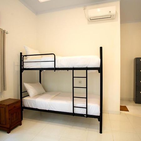 The Puncak Santhi Inn Batununggul Экстерьер фото