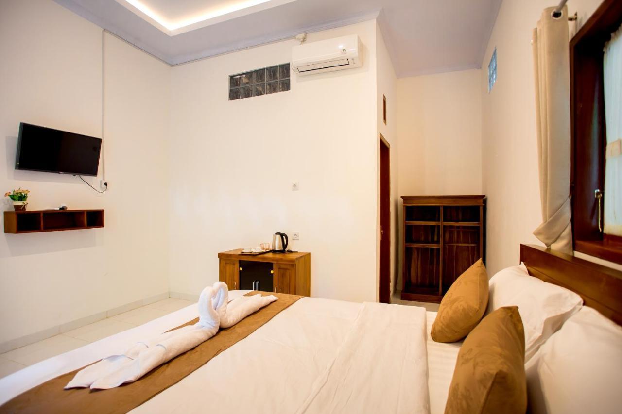 The Puncak Santhi Inn Batununggul Экстерьер фото