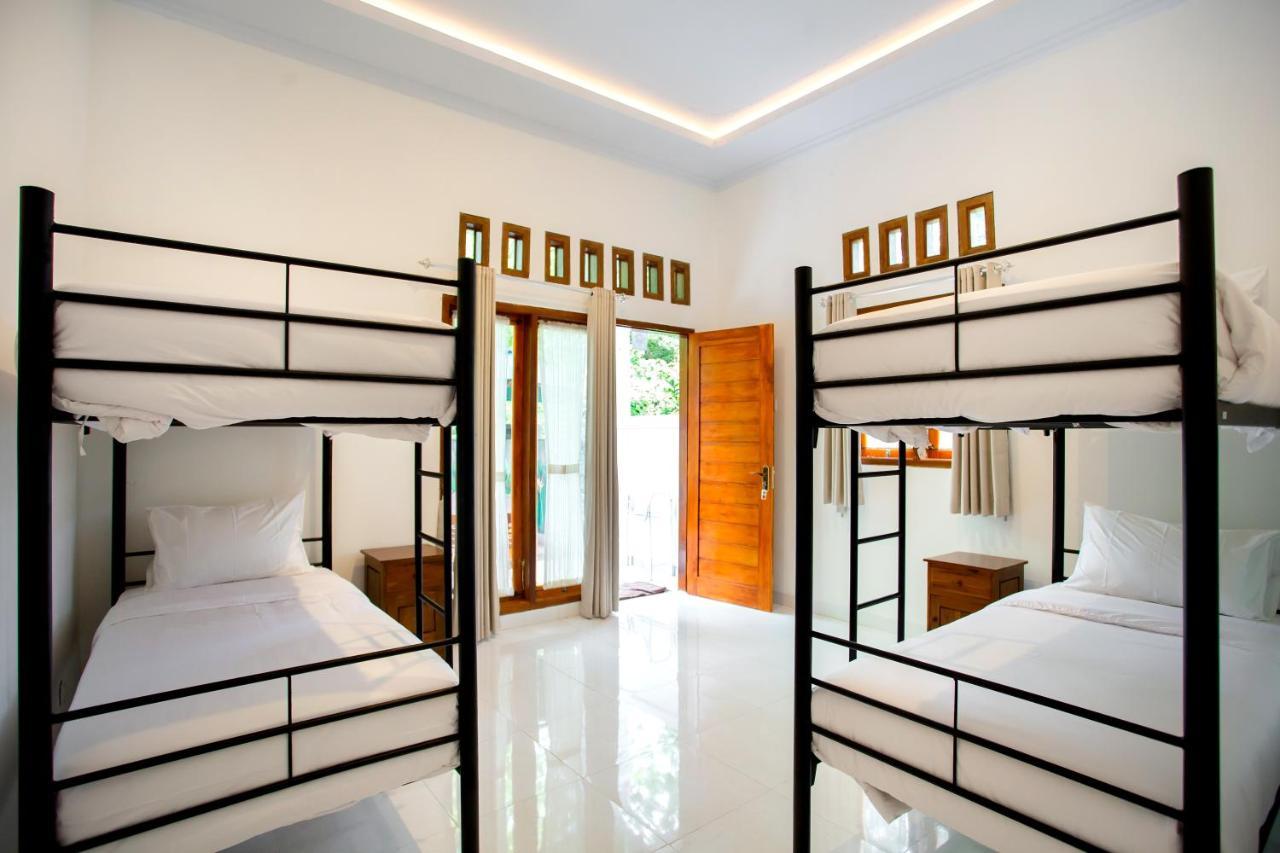 The Puncak Santhi Inn Batununggul Экстерьер фото