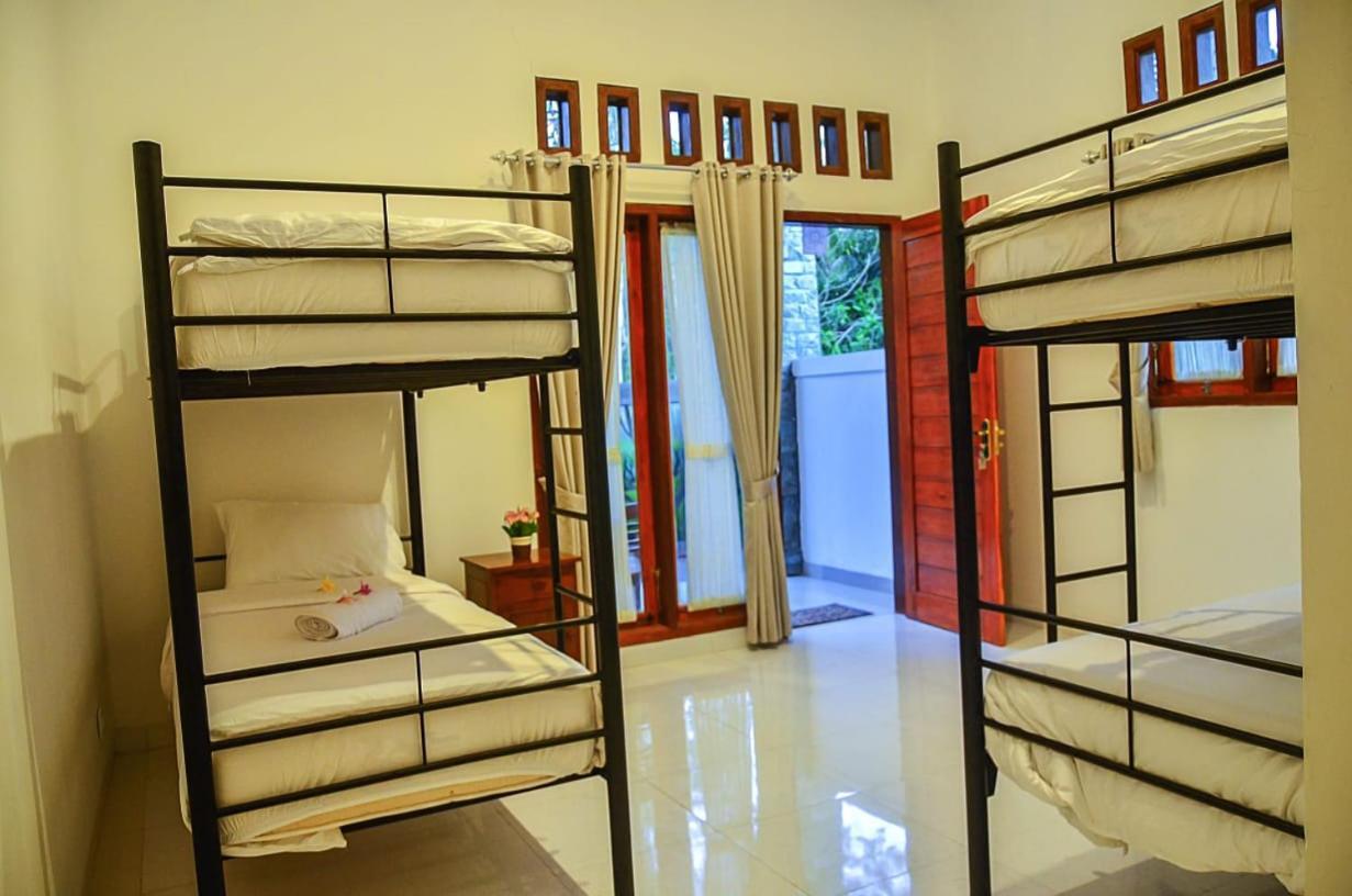 The Puncak Santhi Inn Batununggul Экстерьер фото